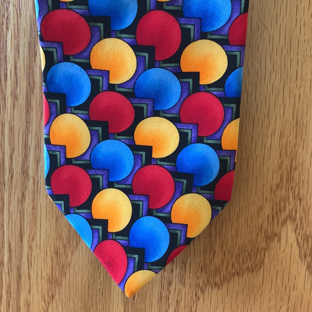J. Garcia. Grateful Dead Tie. Designed by Jerry Garcia Curves and Lines